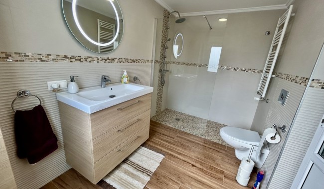 Begagnad - Villa - Cabo Roig