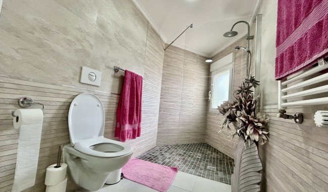 Begagnad - Villa - Cabo Roig
