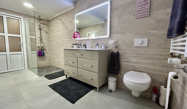 Begagnad - Villa - Cabo Roig