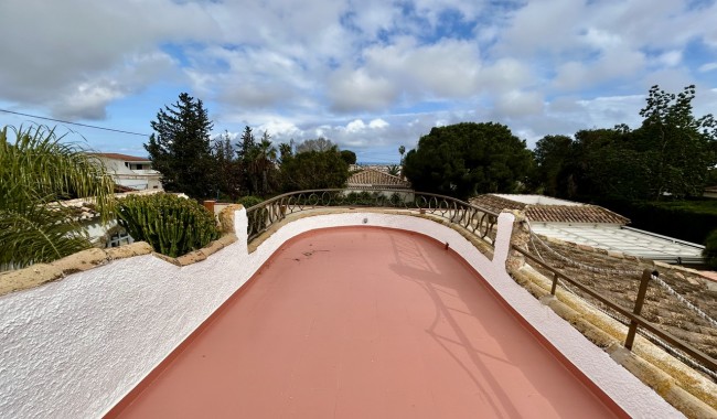 Begagnad - Villa - Cabo Roig