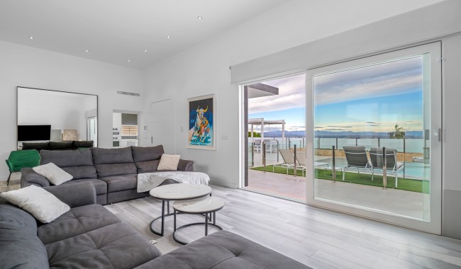 Resale - Villa - Algorfa - Lomas De La Juliana