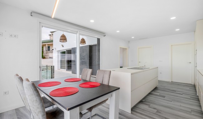 Resale - Villa - Algorfa - Lomas De La Juliana