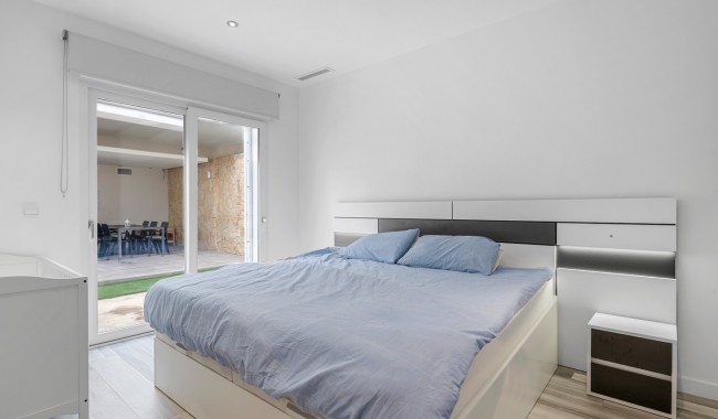 Resale - Villa - Algorfa - Lomas De La Juliana