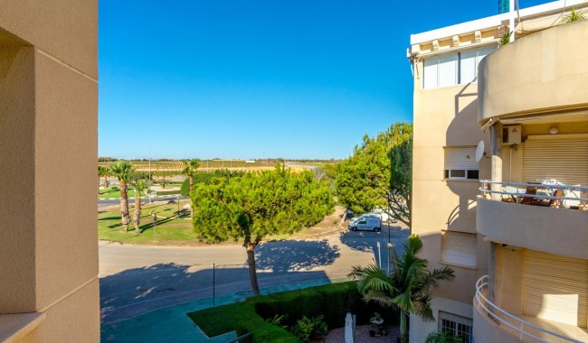 Resale - Apartment - Orihuela Costa - Altos de Campoamor