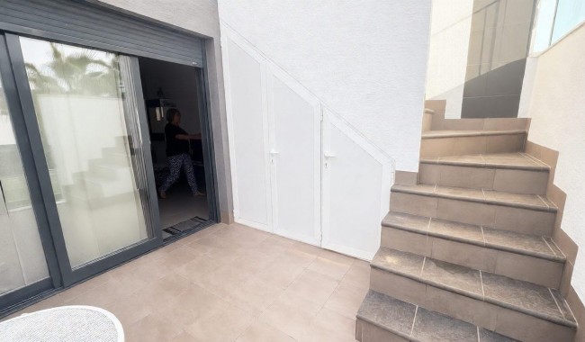 Resale - Apartment - Torrevieja - Punta Prima