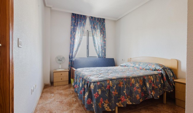Resale - Apartment - Torrevieja - Parque de Las Naciones