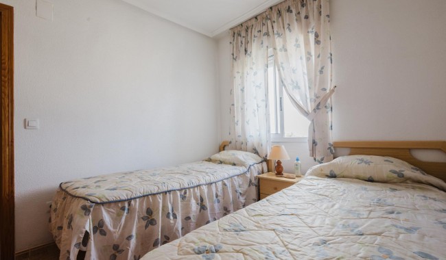 Resale - Apartment - Torrevieja - Parque de Las Naciones