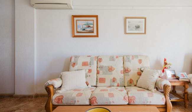 Resale - Apartment - Torrevieja - Parque de Las Naciones