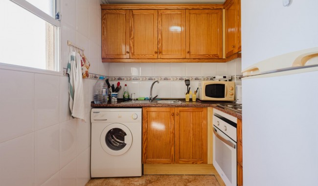 Resale - Apartment - Torrevieja - Parque de Las Naciones