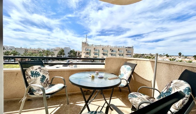 Resale - Apartment - Cabo Roig
