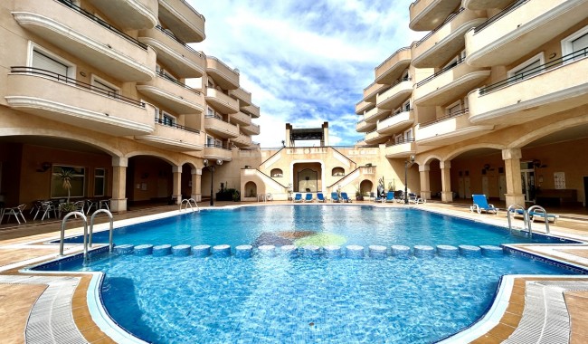 Resale - Apartment - Cabo Roig