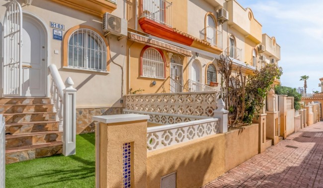 Begagnad - Radhus - Orihuela Costa - La Florida