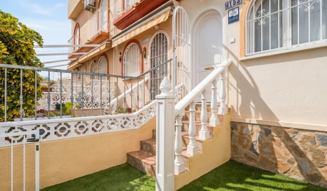 Begagnad - Radhus - Orihuela Costa - La Florida