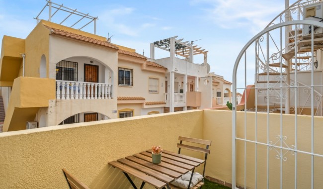 Begagnad - Radhus - Orihuela Costa - La Florida