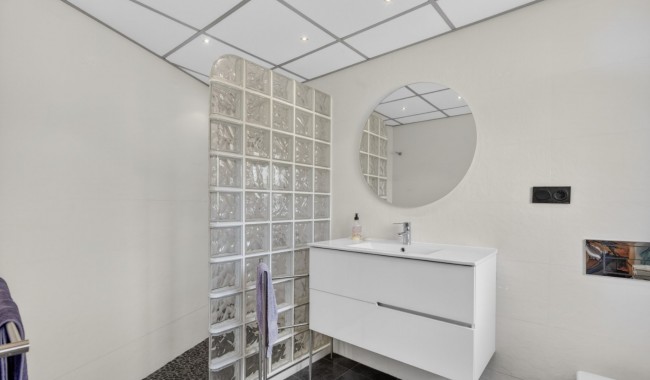Resale - Villa - Santa Pola