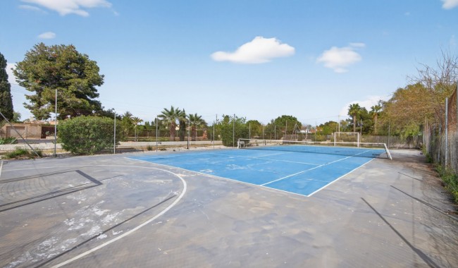 Resale - Villa - Santa Pola