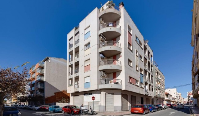 Sprzedaż - Apartament - Torrevieja - Centro