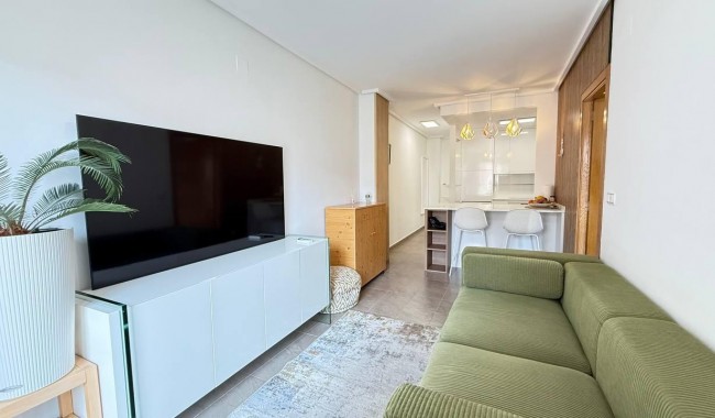 Sprzedaż - Apartament - Torrevieja - Centro