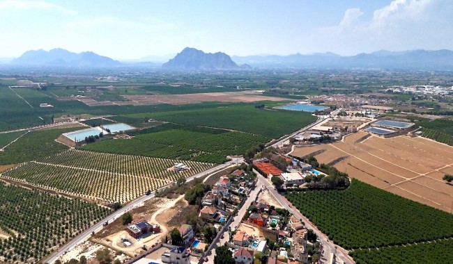 Resale - Villa - Algorfa - Algorfa Centro