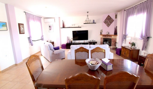 Resale - Villa - Algorfa - Algorfa Centro