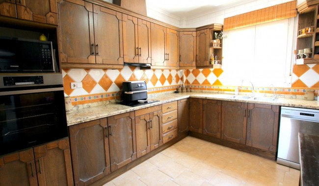 Resale - Villa - Algorfa - Algorfa Centro
