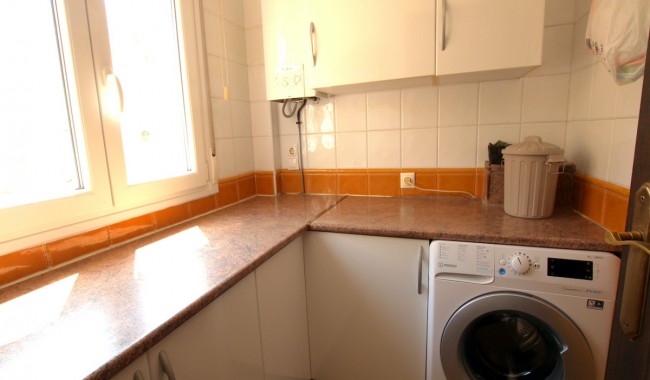 Resale - Villa - Algorfa - Algorfa Centro