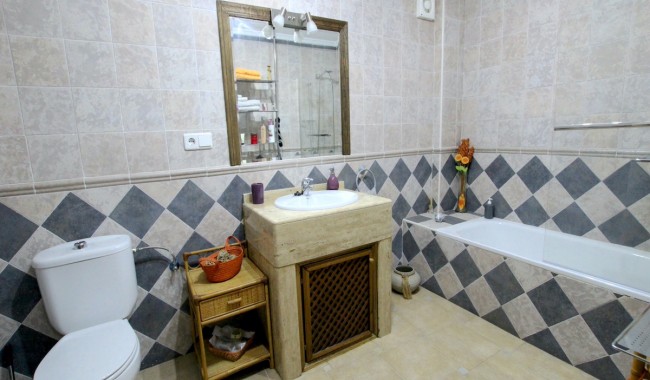 Resale - Villa - Algorfa - Algorfa Centro
