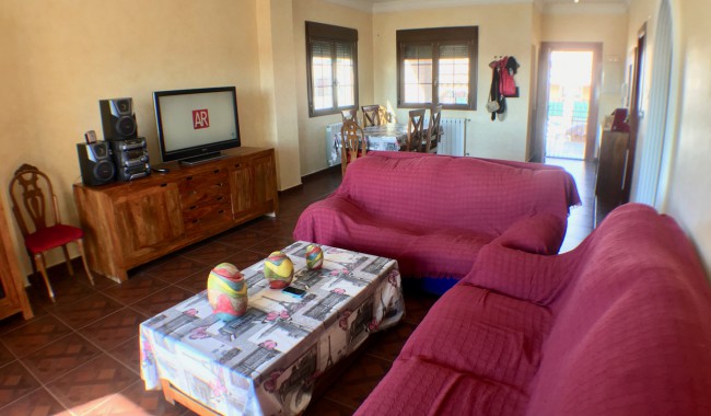 Resale - Villa - Los Montesinos