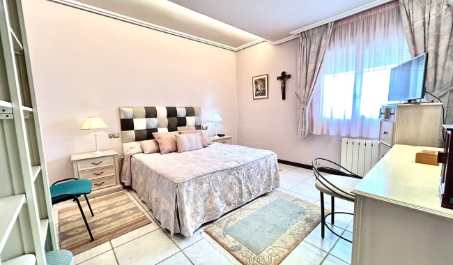 Begagnad - Villa - La Mata, Torrevieja - La Mata