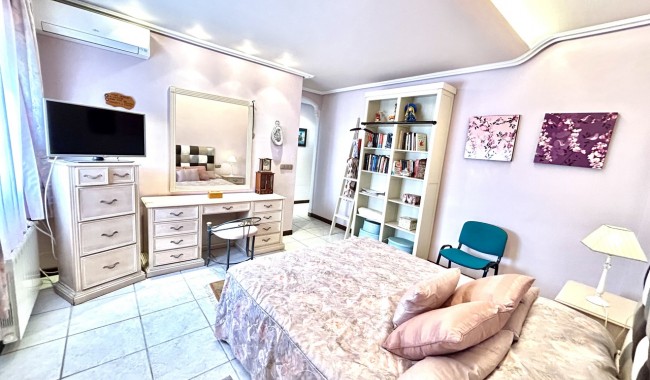 Begagnad - Villa - La Mata, Torrevieja - La Mata