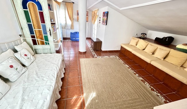 Begagnad - Villa - La Mata, Torrevieja - La Mata