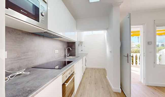 Begagnad - Bungalow - Orihuela Costa - Villamartín