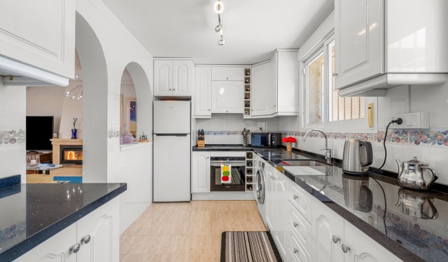 Resale - Villa - Algorfa - Algorfa Centro