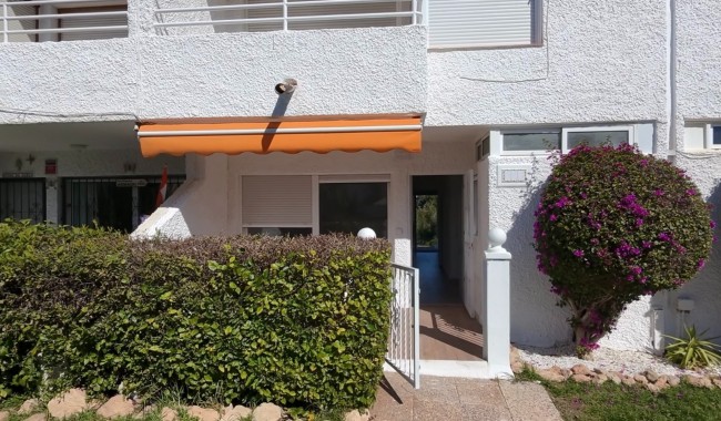 Resale - Apartment - Orihuela Costa - Villamartín