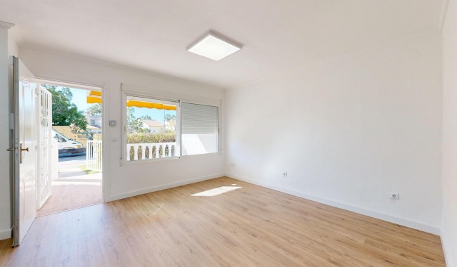 Resale - Bungalow - Orihuela Costa - Villamartín