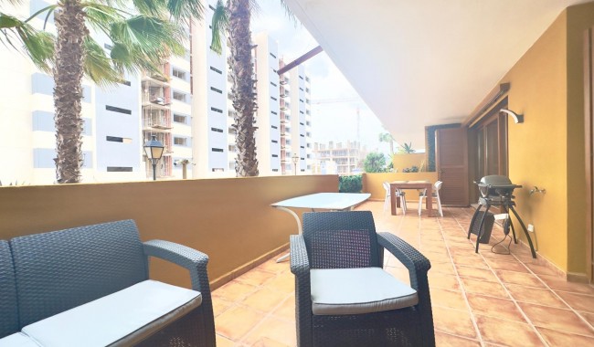 Resale - Apartment - Torrevieja - Punta prima