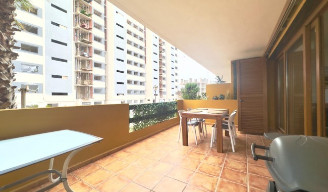 Resale - Apartment - Torrevieja - Punta prima