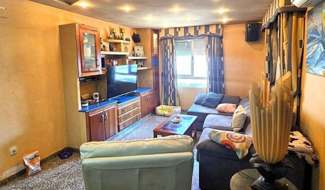 Resale - Apartment - Torrevieja - Centro