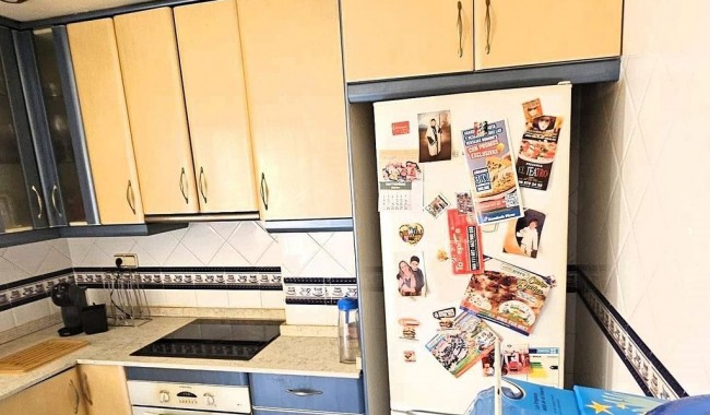 Resale - Apartment - Torrevieja - Centro