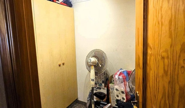 Resale - Apartment - Torrevieja - Centro