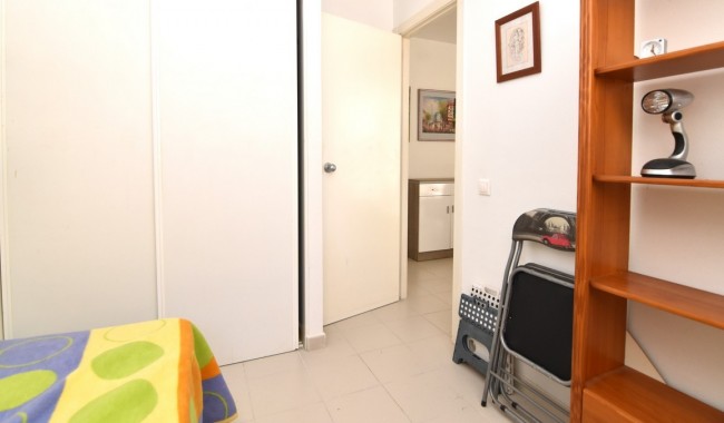 Resale - Apartment - Guardamar - Puerto