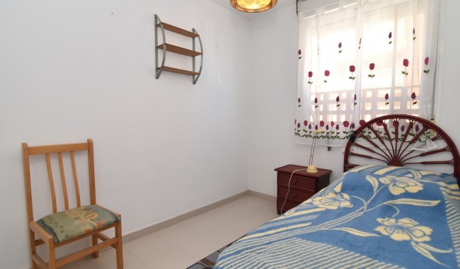 Resale - Apartment - Guardamar - Puerto