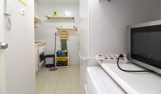 Resale - Apartment - Guardamar - Puerto