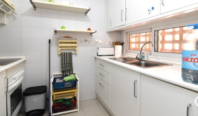 Resale - Apartment - Guardamar - Puerto