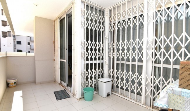 Resale - Apartment - Guardamar - Puerto