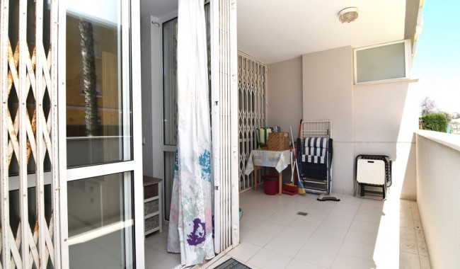Resale - Apartment - Guardamar - Puerto