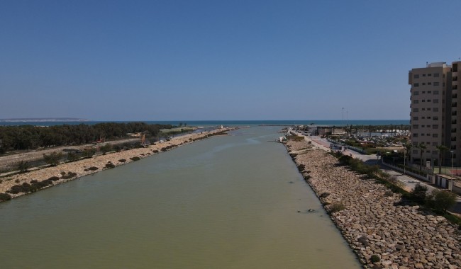 Resale - Apartment - Guardamar - Puerto