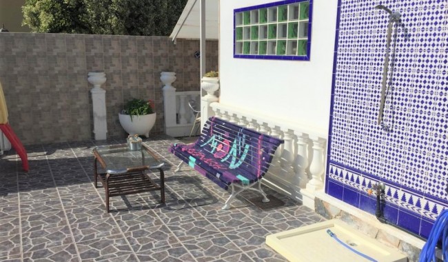 Segunda mano - Villa - Torrevieja