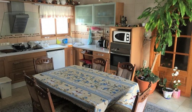 Segunda mano - Villa - Torrevieja