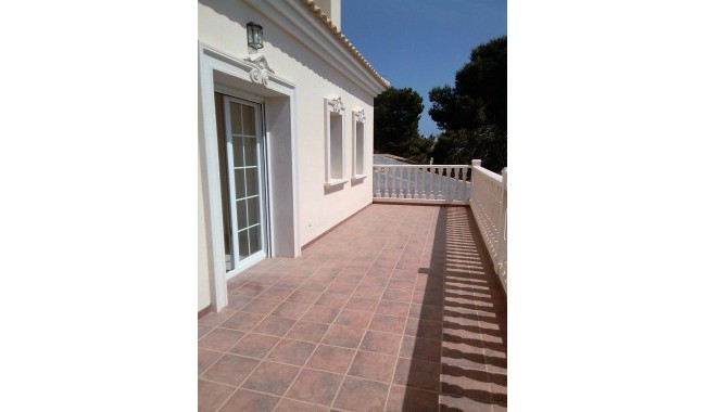 Segunda mano - Villa - Cabo Roig